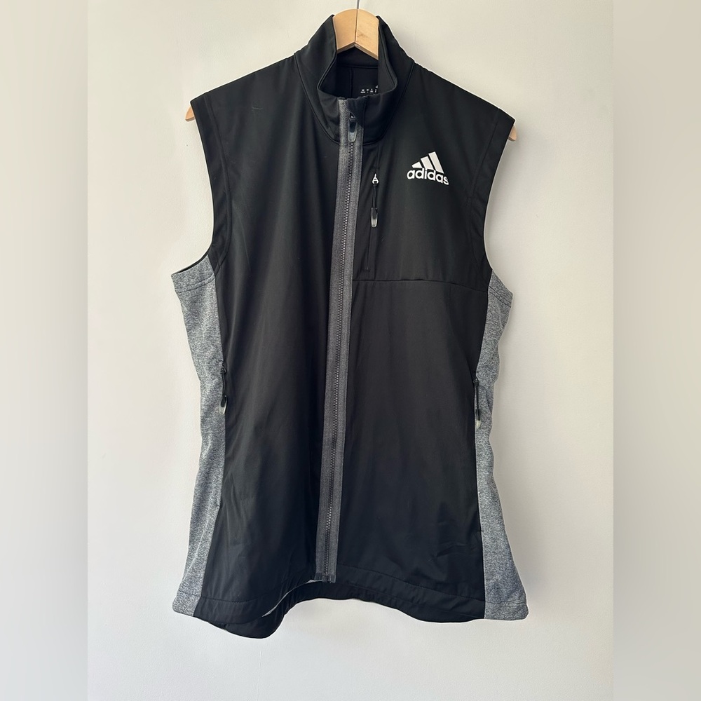 adidas | Size L | Black and Gray Hybrid Zip-Up Vest